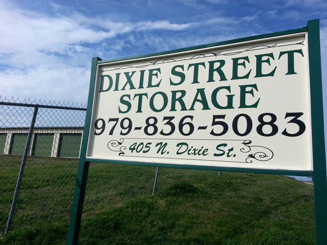 Dixie Street Storage Sign